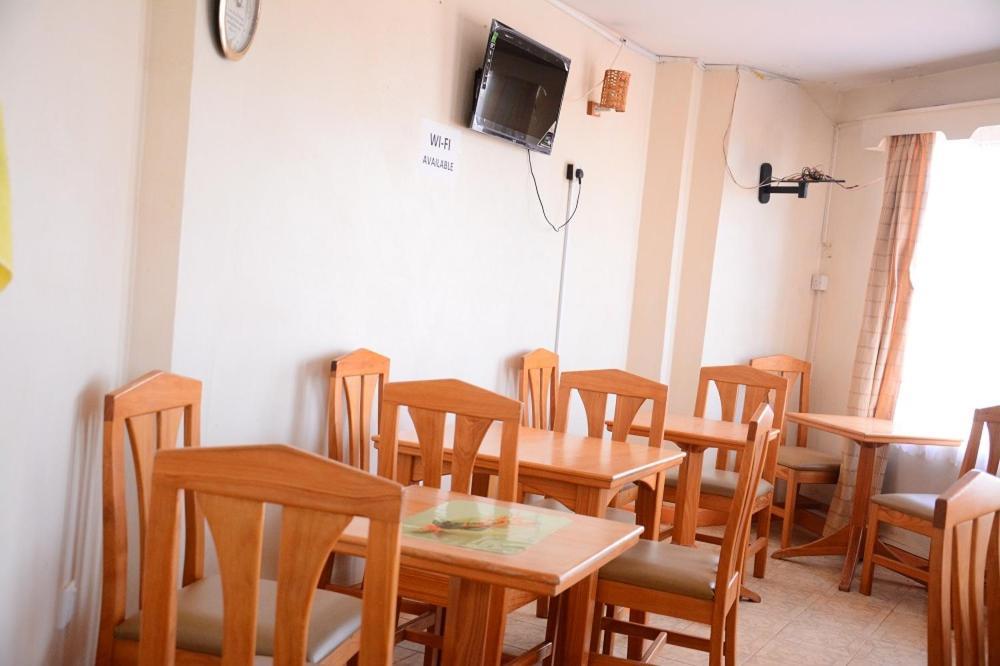 אלדורט New Green Pastures Guest House מראה חיצוני תמונה